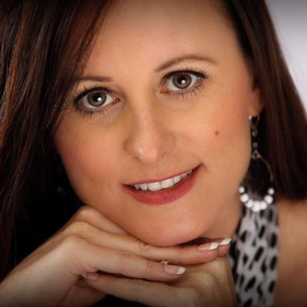 Meet your Posher, Leah